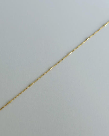 Flat Bead Necklace