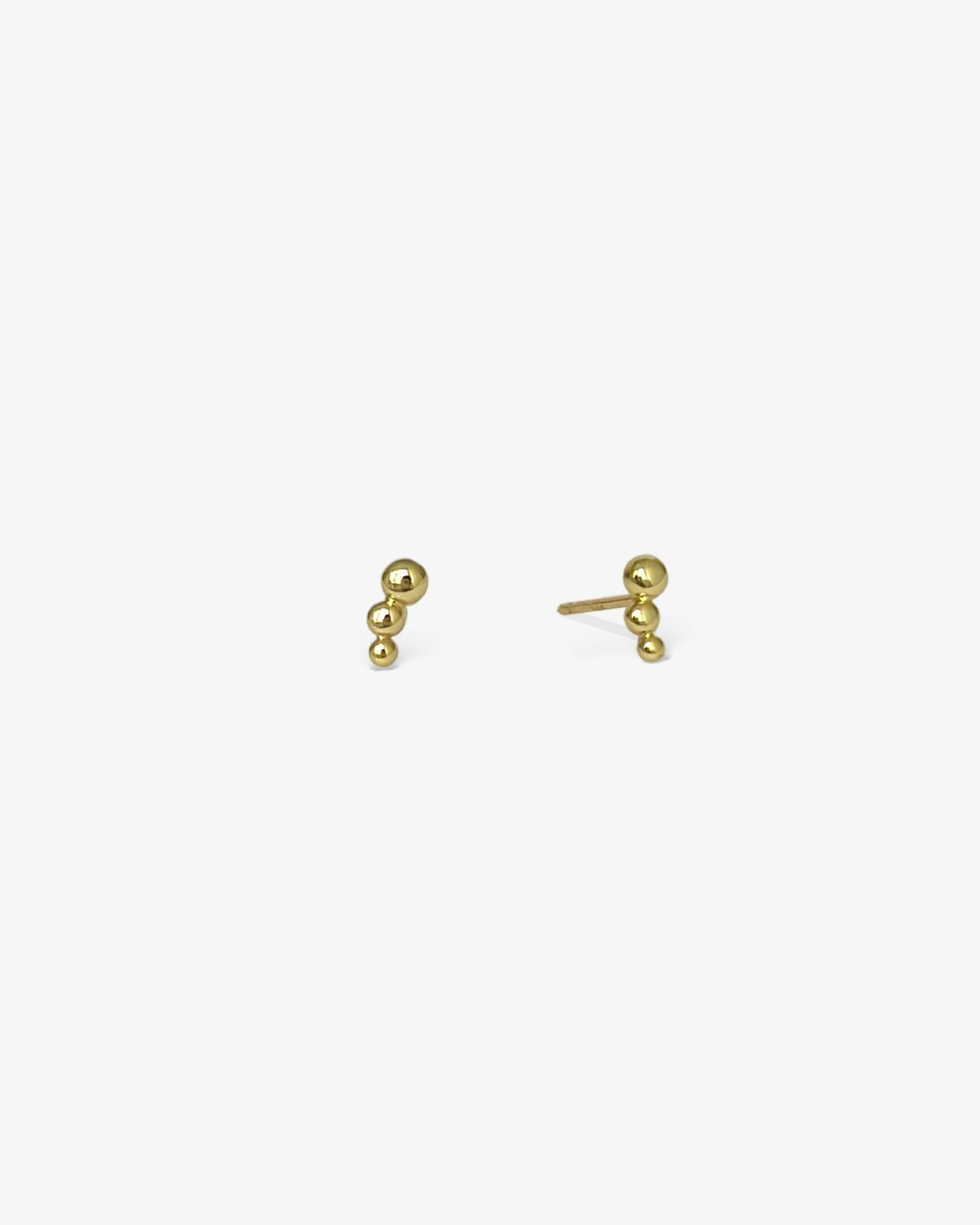 Pebble Studs