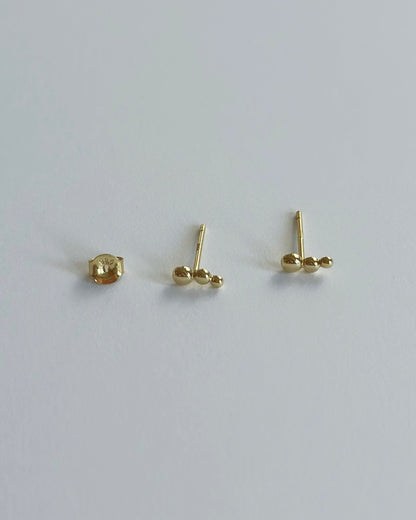 Pebble Studs